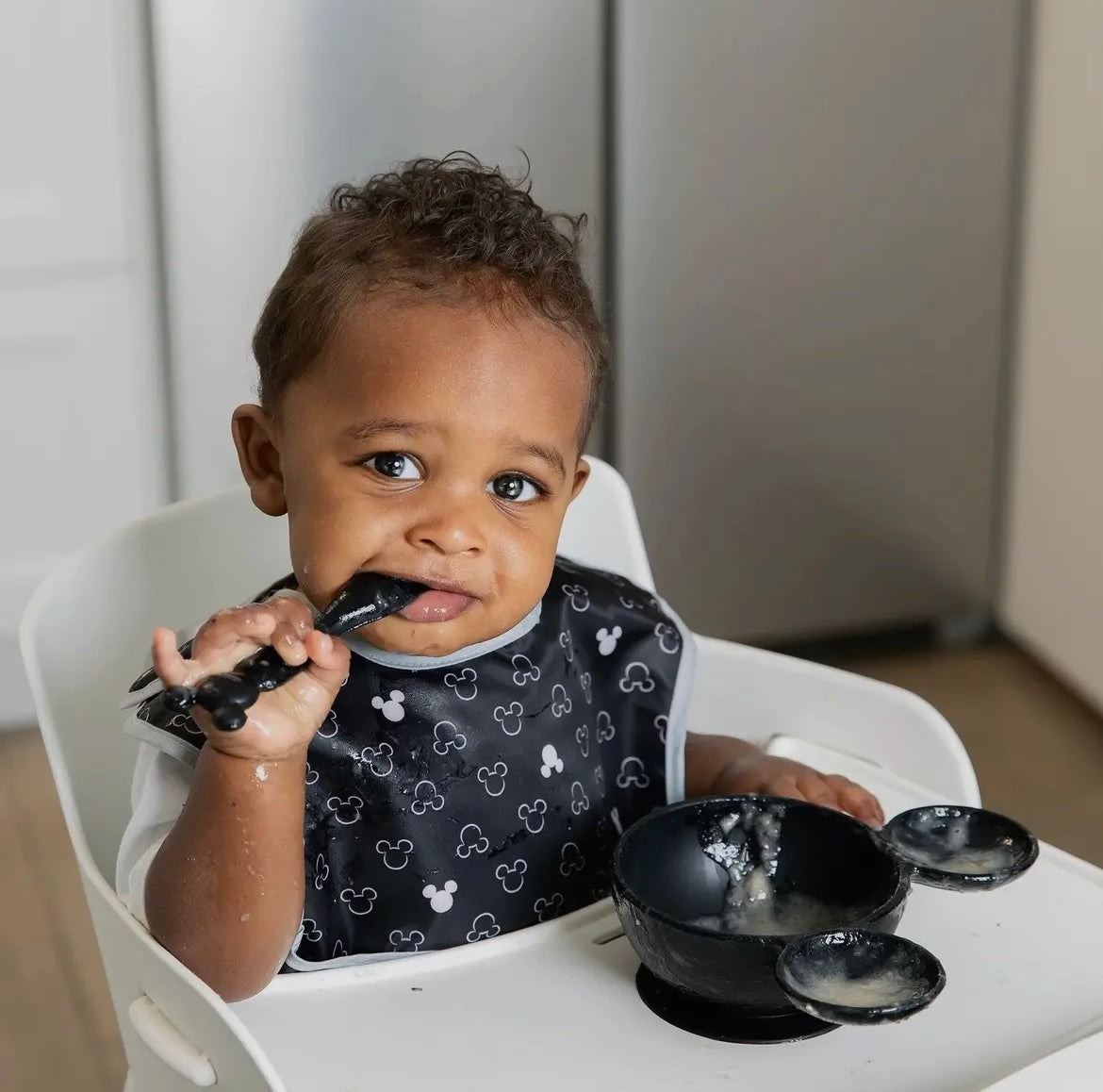 Silicone First Feeding Set - Mickey Mouse Classic Black